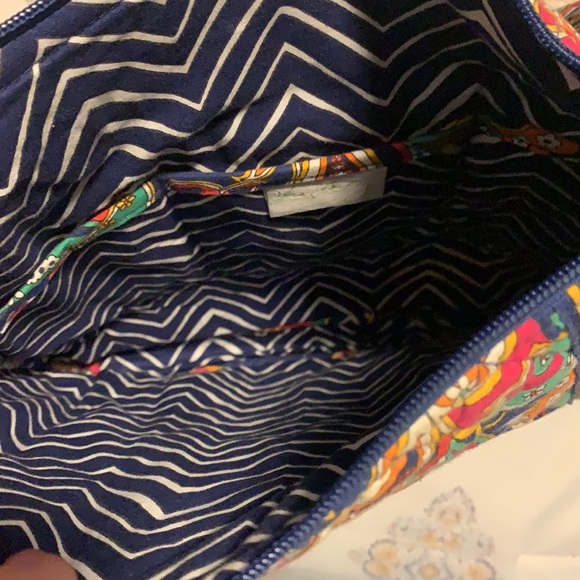 Vera Bradley Purse - Picture 3 of 7